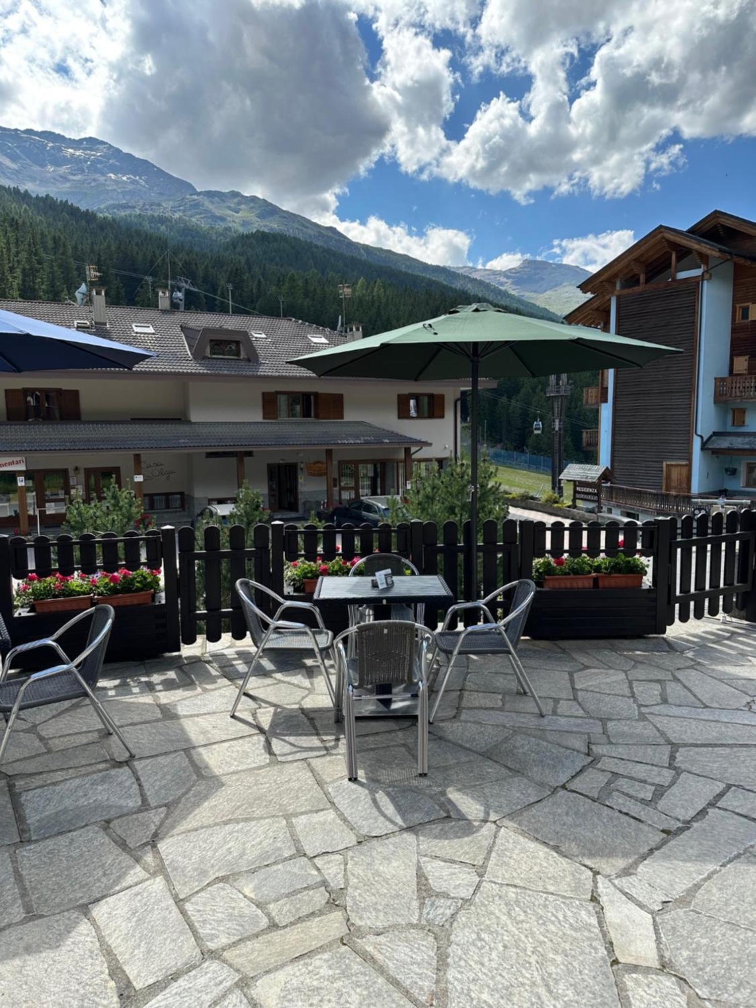 Hotel Alle Tre Baite Santa Caterina Valfurva Exterior photo