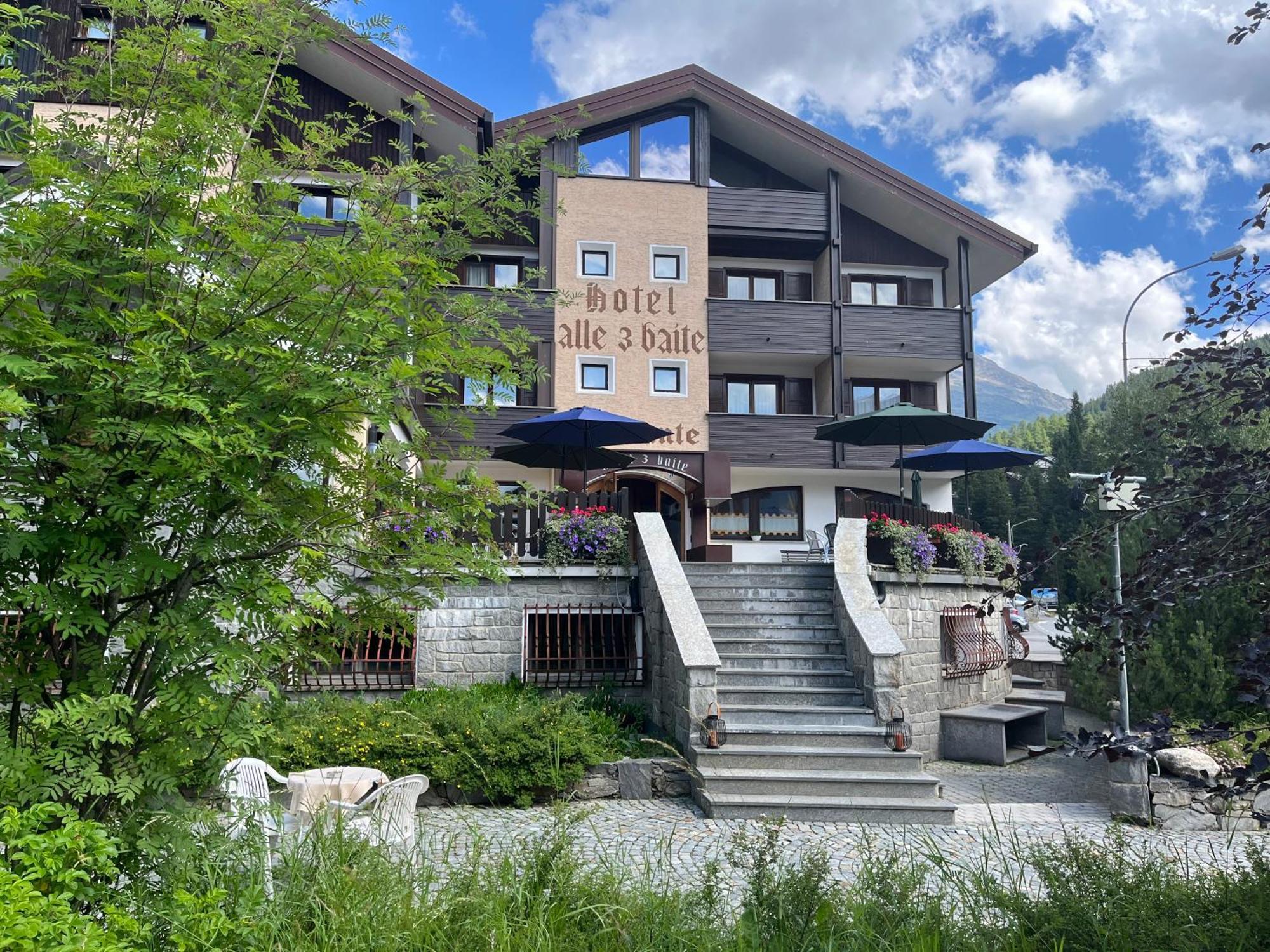 Hotel Alle Tre Baite Santa Caterina Valfurva Exterior photo